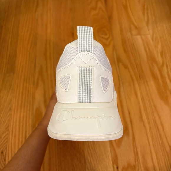 Champion D1 Lite Shoe in White - Picture 7 of 12
